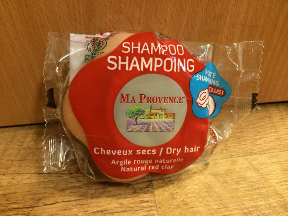 BIO tuhý šampón vhodný pre suché a lámavé vlasy. Základom je červený íl, ktorý upokojuje pokožku a dodáva suchým vlasom potrebné...